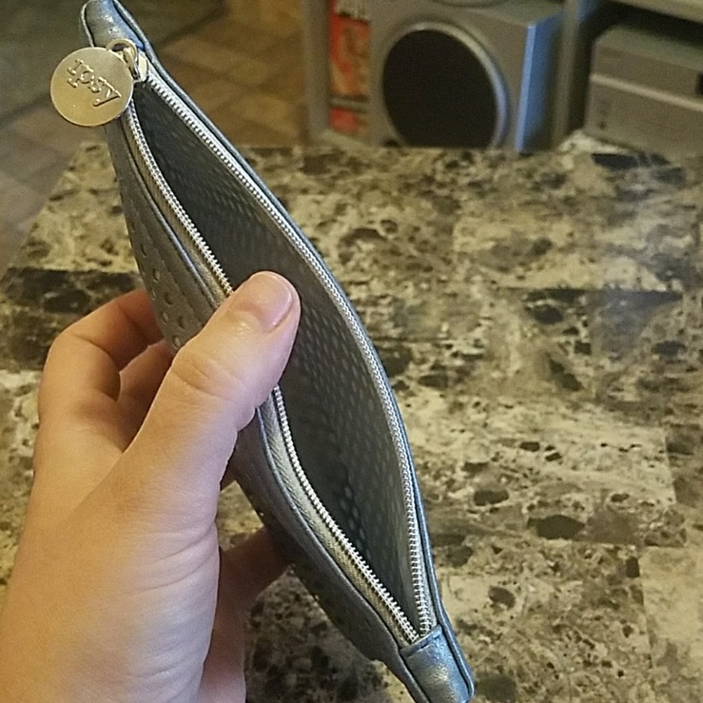 Make up bag - Picture 4 of 4